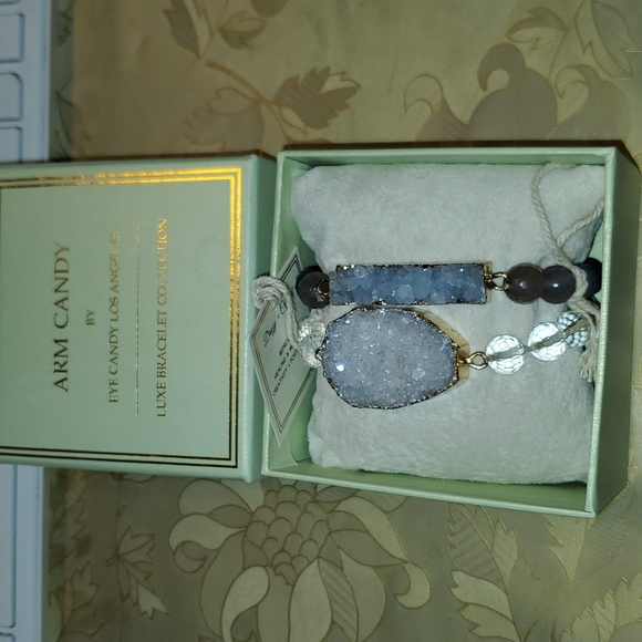 Brand new 2 bracelet arm candy - Picture 7 of 9